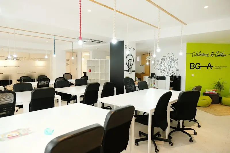 Brave Generation Academy - Caldas da Rainha