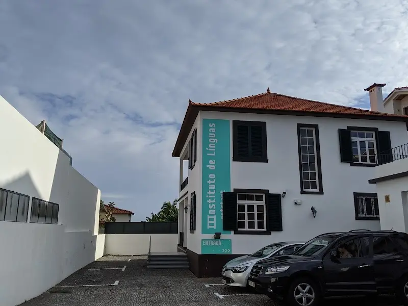 INSTITUTO DE LÍNGUAS - GET . START