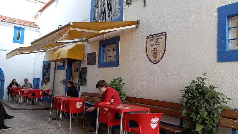 Clube Recreativo do Espirito Santo de Odivelas (AJAX)