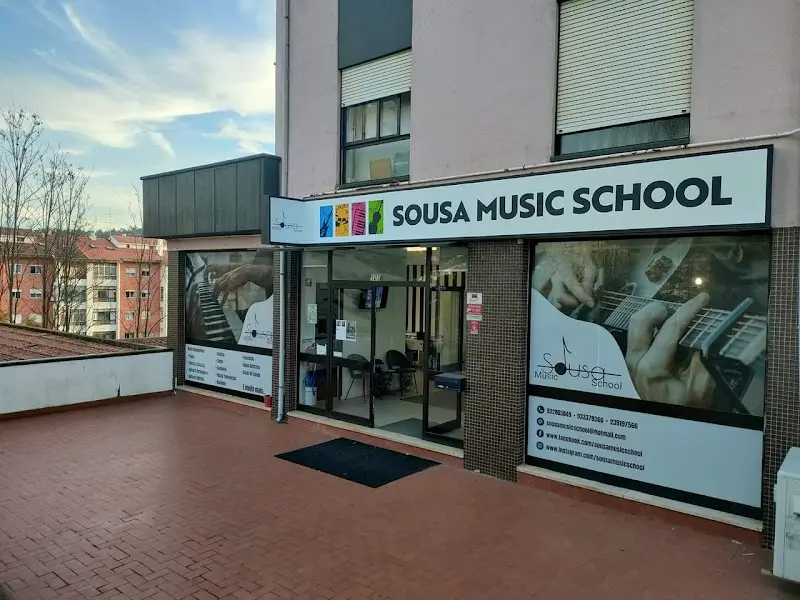 Escola de Música — Sousa Music SCHOOL
