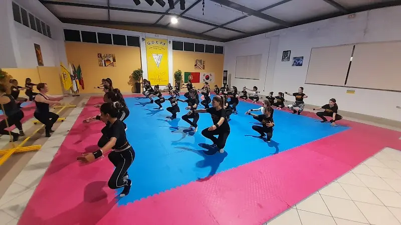 Escola Dança IMPACTO