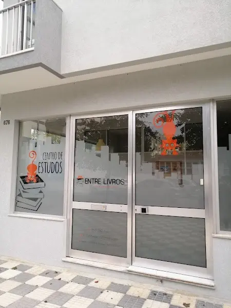 Centro de Estudos Entre Livros