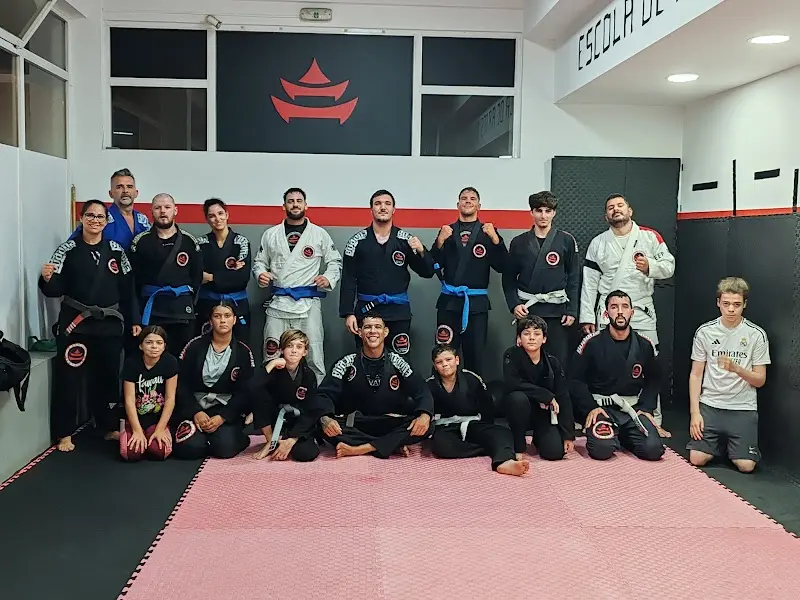 O TEMPLO ESCOLA DE ARTES MARCIAIS