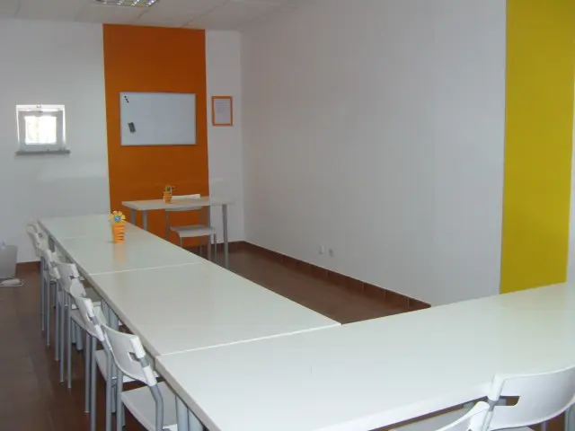 EXPLICOLÂNDIA Évora - Centro de Estudos e Explicações