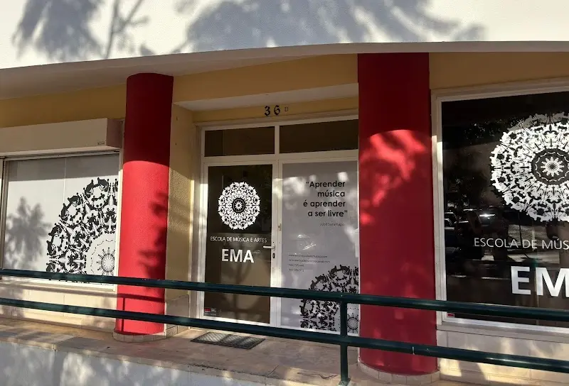 EMA - Escola de Musica e Artes