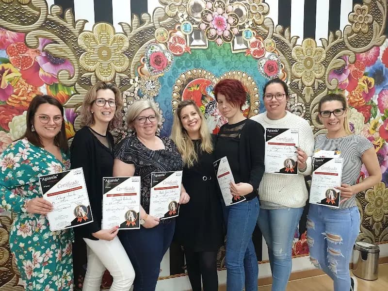 Sara Pires - A Artista De Unhas Portuguesa