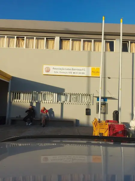 Associação Leões Bairristas Futebol Clube