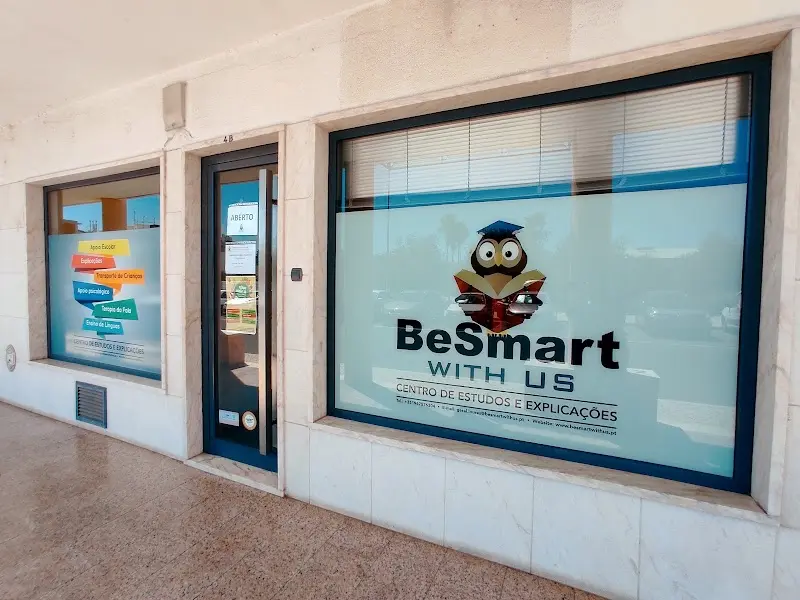 Be Smart With Us Loures - Centro de Estudos e Explicações