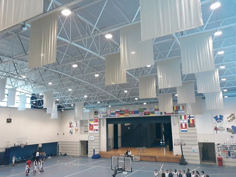 CLIP - Oporto International School