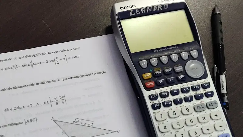 Leandro Cardoso Explicador Matemática