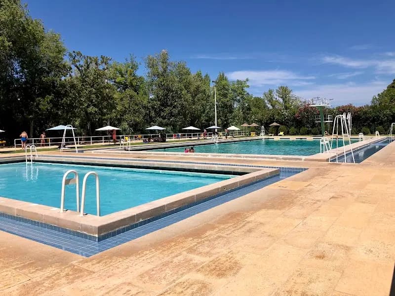 Piscina municipal Vasco Jacob