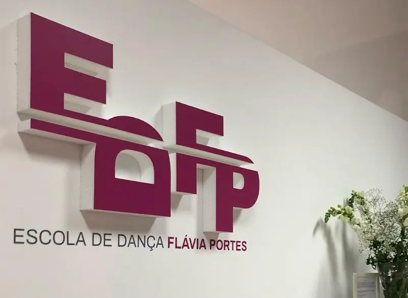 Escola Dança Flavia Portes
