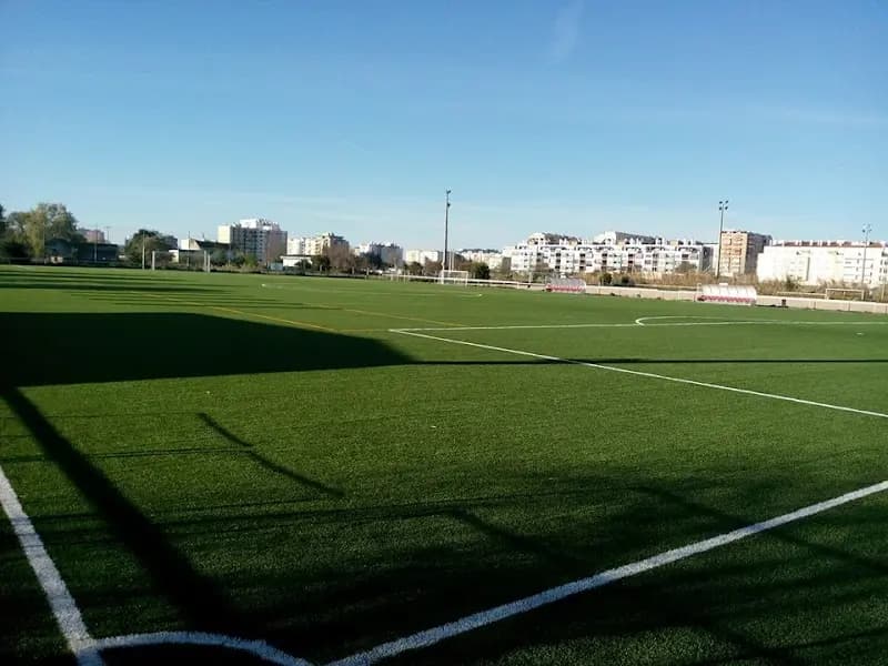 Campo Municipal da Várzea - CD "Os Pelezinhos "