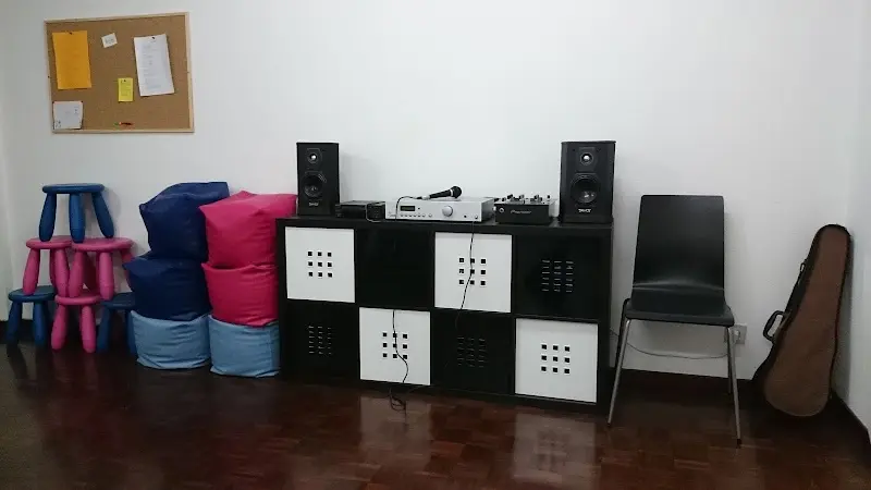 Escola de Música de Sol a Sol