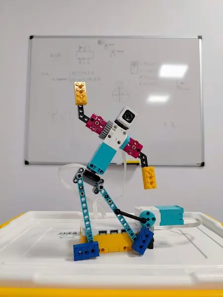 BrickLab - The Future Academy