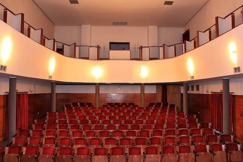 Escola de Música- Escola Dramática e Musical Valboense