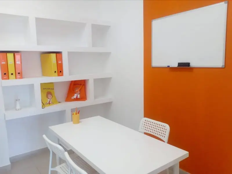 EXPLICOLÂNDIA Loulé - Centro de Estudos e Explicações