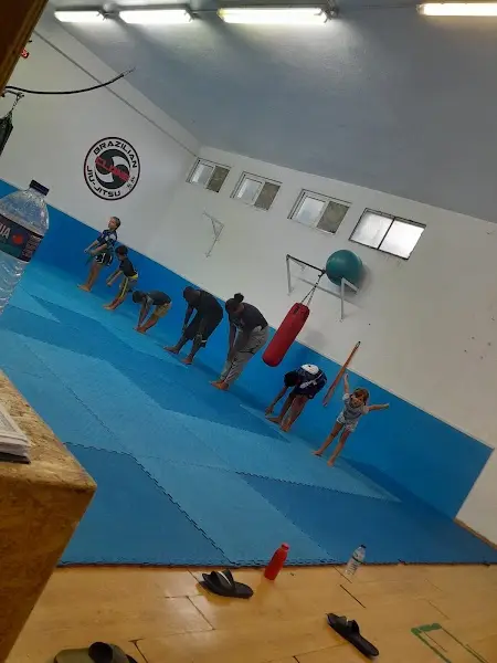 Escola Artes Marciais Mestre Fula