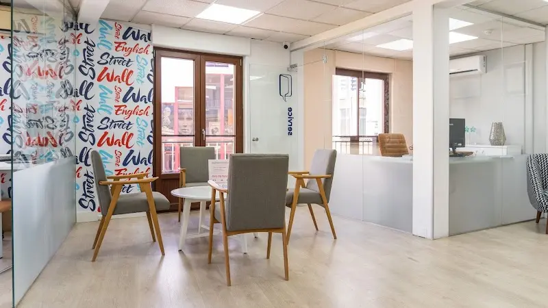 Wall Street English - Amadora