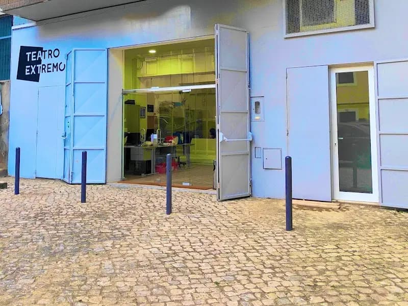 Teatro Extremo - Companhia de Teatro Itinerante