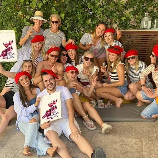 ArtZone Global Art Studio