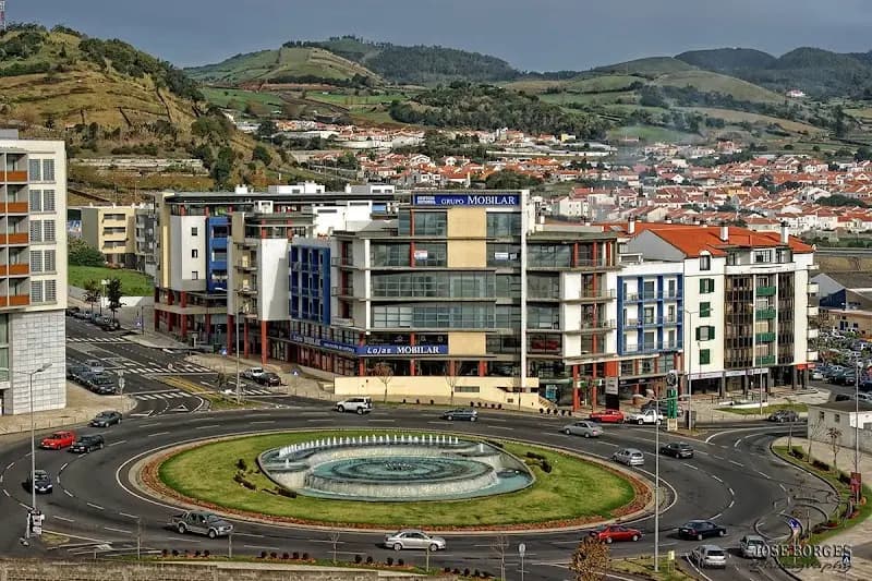 Bristol School - Instituto de Línguas de Ponta Delgada
