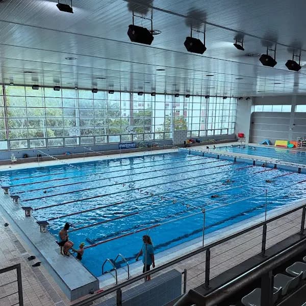 GesLoures - Piscina Municipal de Santo António dos Cavaleiros