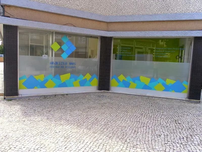 Objetivo 100 por cento - Centro de Explicações.